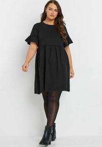 Yours Clothing Vapaa-ajan mekko - black