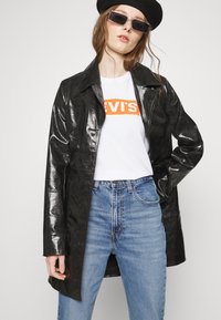 Levi's® 70S HIGH SLIM STRAIGHT - Calças de ganga de perna direita - sonoma case