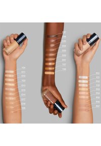Kryolan DIGITAL COMPLEXION CONCEALER - Concealer - o 13