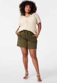 MS Mode Shorts - khaki
