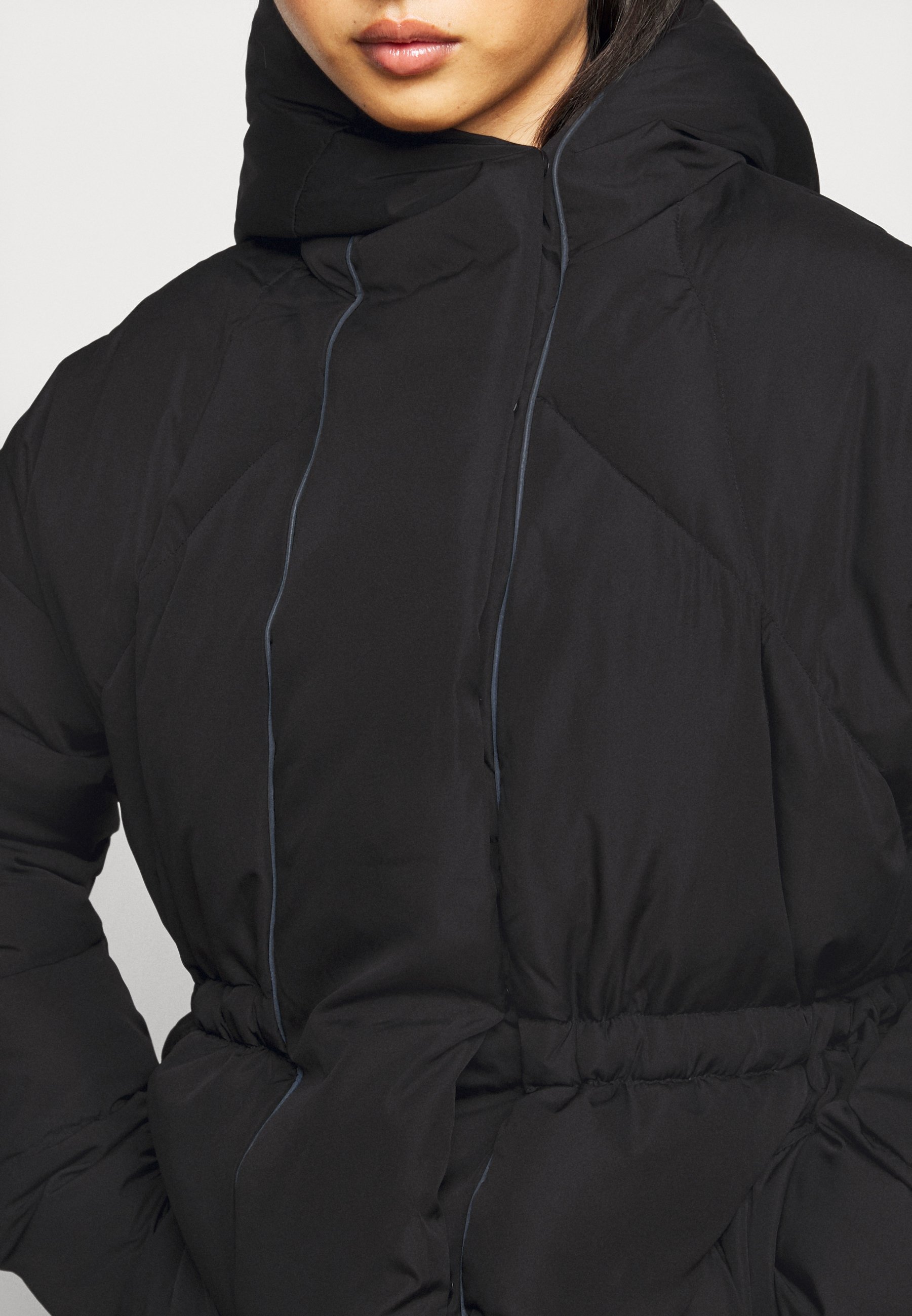 articlespp media p1ba40df38040c39 Vila Dunkåpe frakk blacksvart Zalando.no