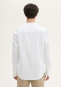 TOM TAILOR DENIM STRUCTURED - Camisa - white