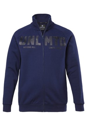 Granatowa bluza na suwak z wysokim kołnierzem, długimi rękawami i czarnym napisem „UNLMTD Beyond All Limits - 2014” na klatce piersiowej.