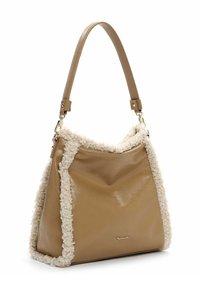 Borsa a tracolla in ecopelle color cuoio con rifiniture in pelliccia crema, forma strutturata, una singola tracolla e dettagli in metallo dorato. Texture liscia su tutta la superficie.