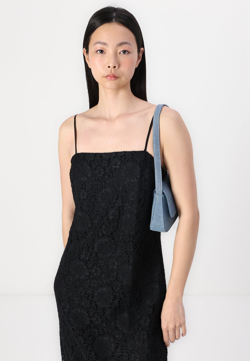 GAP MAXI SLIP - Cocktail dress / Party dress - black