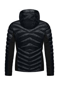 Giacca a vento nera con cappuccio, cuciture a chevron sul retro, maniche imbottite trapuntate e tessuto liscio su ascelle e lati.