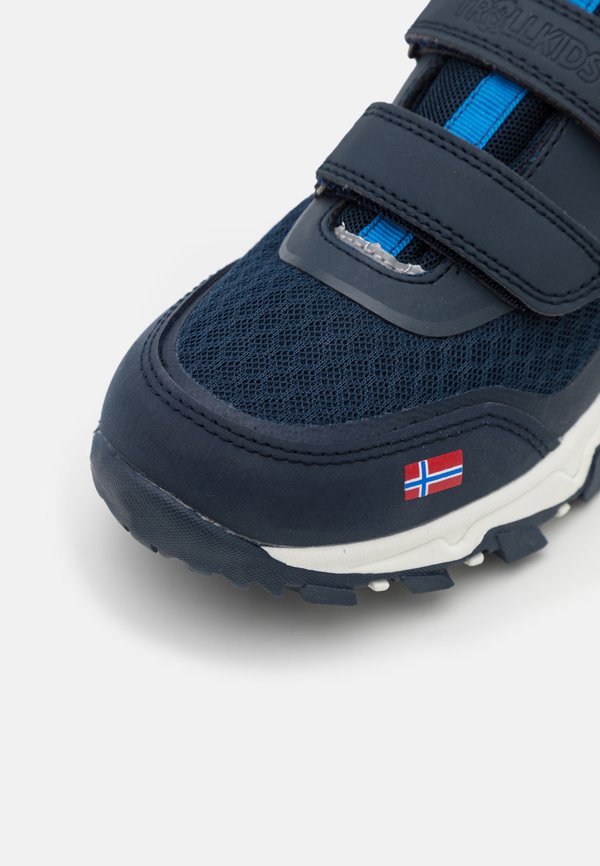 PREIKESTOLEN HIKER – Hikingschuh