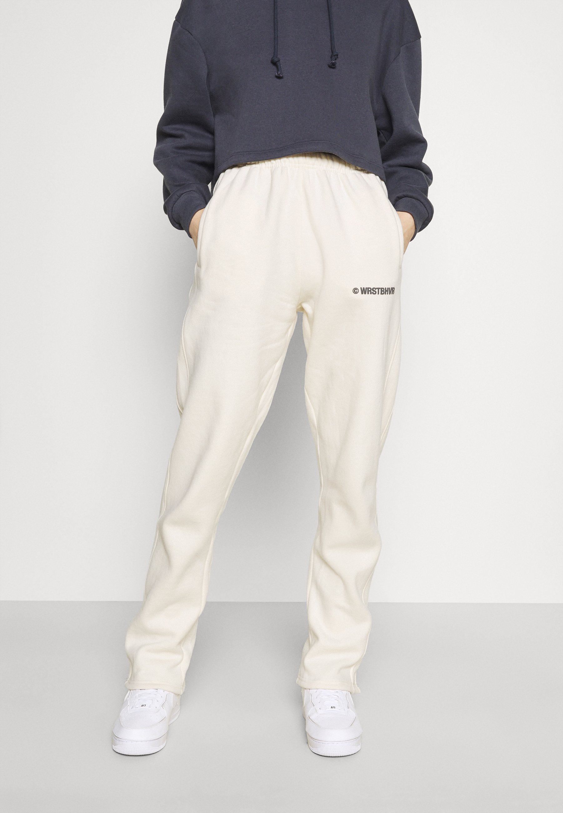 fera pants