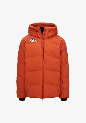 Giacca a vento arancione con cappuccio, caratterizzata da un design trapuntato, polsini elasticizzati e un logo a contrasto sul petto. Chiusura frontale con zip.