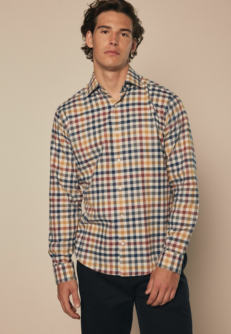 Next BRUSHED CHECKED  - REGULAR FIT - Chemise - neutral brown