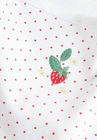 Thumbnail Image 8