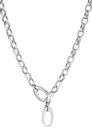 Collier chaîne en argent avec de grandes mailles ovales et deux pendentifs ovales entrelacés suspendus au centre.