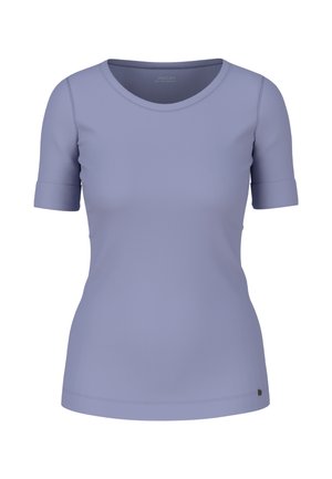 Kurzärmliges, rundhalsiges Oberteil in zartem Lavendel, aus glattem Stoff mit subtiler Textur. Verfügt über umgeschlagene Ärmel und ein kleines Logo am Saum.