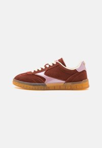 Non sélectionné, rust/cadillac pink