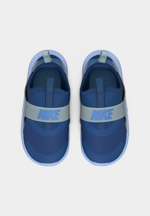Nike FLEX RUNNER UNISEX - Road running shoes - mystic navy/midnight navy/light pumice/work blue/blue tint — photo 5