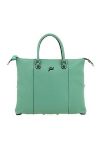 Borsa tote in pelle verde menta con doppi manici superiori, chiusura con zip, dettagli in metallo circolari e logo impresso sulla parte anteriore.