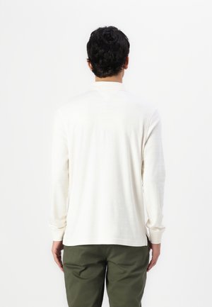 MERC  - Topper langermet - ivory petal