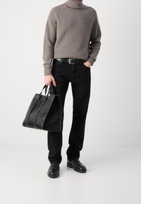 BOSS Stickad tröja - dark brown