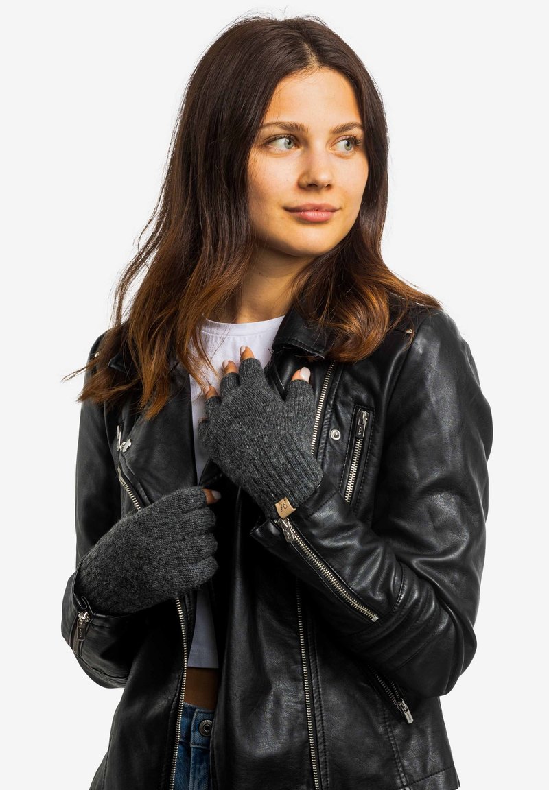 Hand Gewand by Weikert MARIE - HALBFINGER - Fingerless gloves - grau