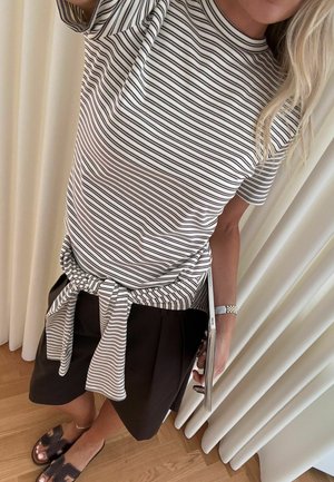 Noella, N-LIDIE - T-shirt print - offwhite stripe
