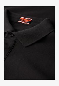 Non selezionato, black