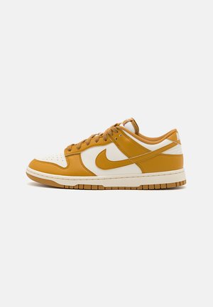 DUNK RETRO - Sneakers laag - pale ivory/wheat
