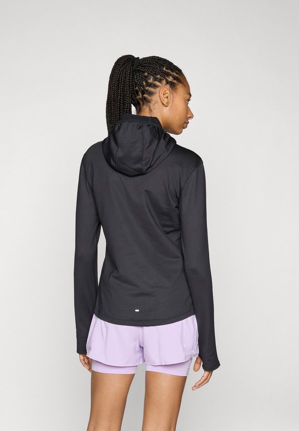 WIN - Long sleeved top4