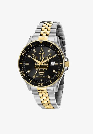 Maserati-Uhr mit schwarzem Zifferblatt und goldenen Akzenten, Edelstahlgehäuse und einem zweifarbigen Armband aus Silber- und Goldgliedern.