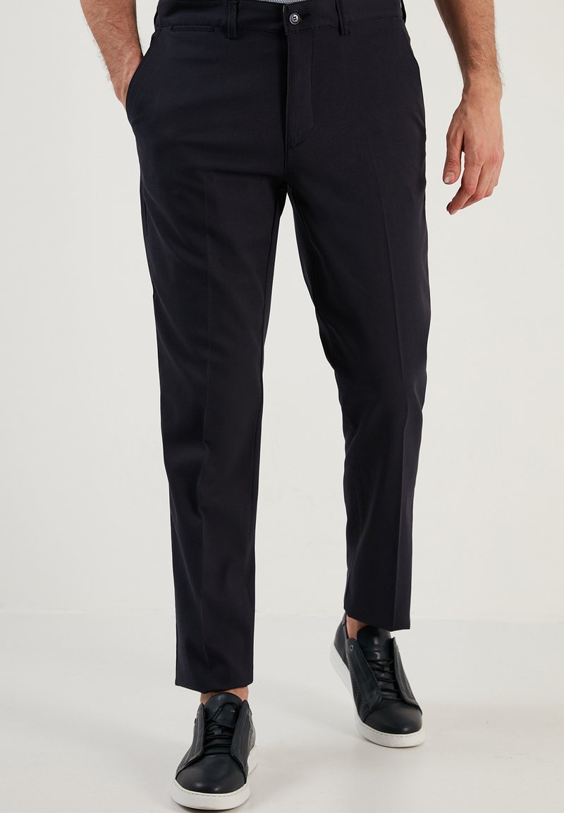 Buratti REGULAR FIT - Nohavice - dark blue