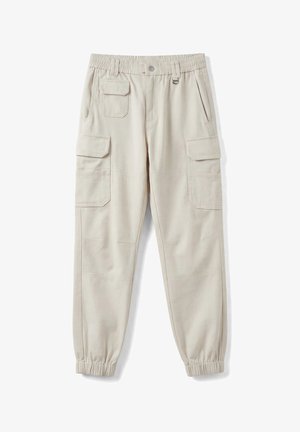 Pantaloni cargo beige chiaro con vita e polsini elasticizzati, dotati di più tasche a patta e tasche laterali per le mani.
