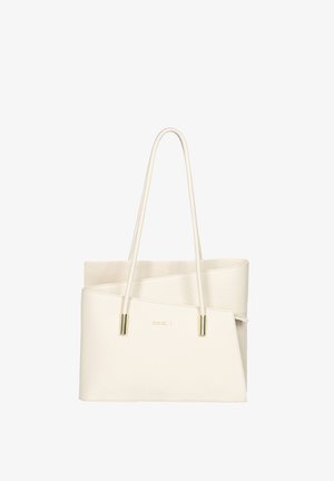 Biała skórzana torba tote z teksturowanym wykończeniem, wyróżniająca się unikalnym złożonym wzornictwem oraz złotymi akcentami, a także podwójnymi uchwytami.