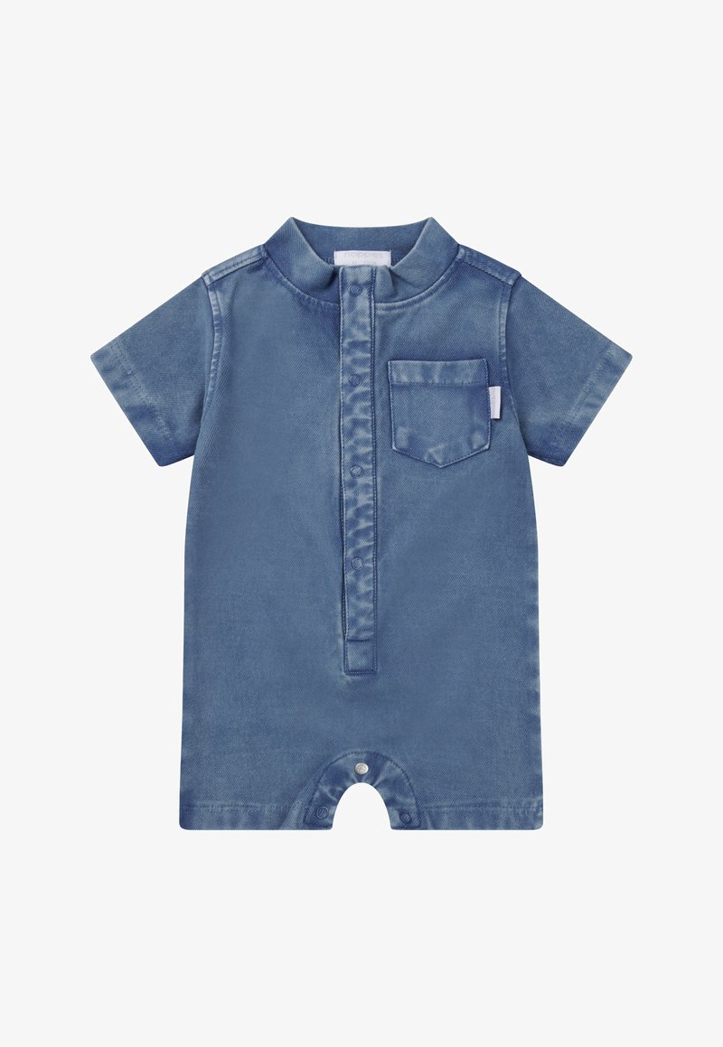Denim korte mouwen rompertje in lichtblauw. Voorzien van een puntige kraag, knopen aan de voorkant en een opgestikte pocket. Drukknoopsluiting onderaan.