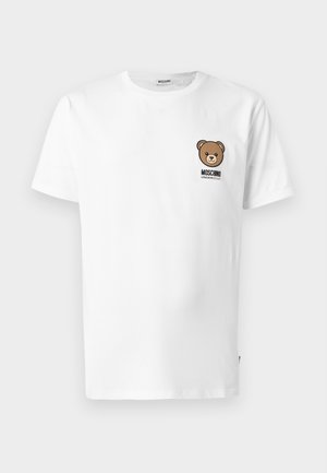 Weißes T-Shirt mit kurzen Ärmeln, auf der linken Brust ein kleines braunes Bärenmotiv und der Schriftzug "MOSCHINO UNDERBEAR".
