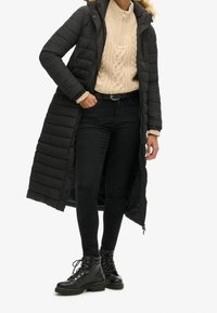 Superdry & Co Abrigo de invierno - black