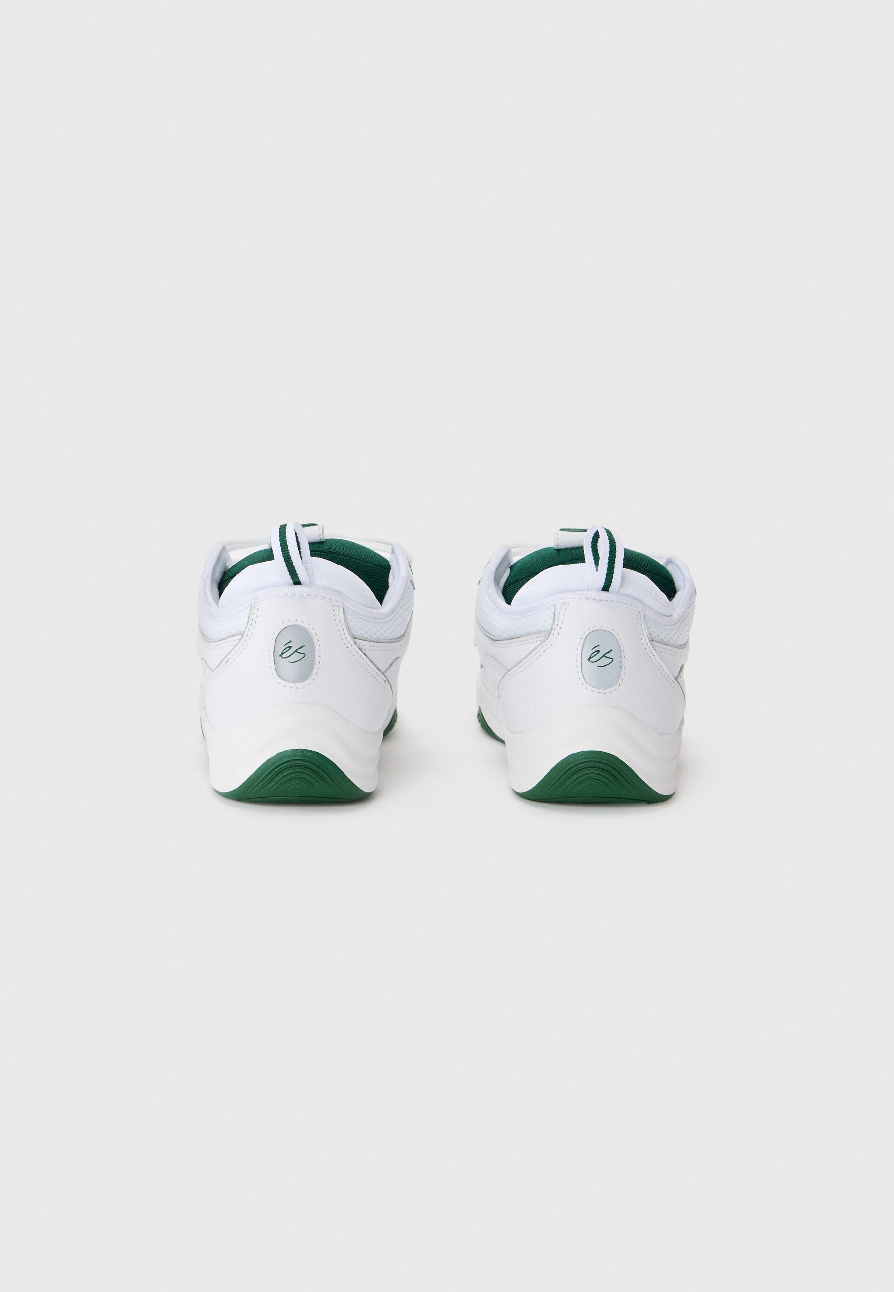 és TWO NINE 8 UNISEX - Pantofi skate - white/green/alb - Zalando.ro