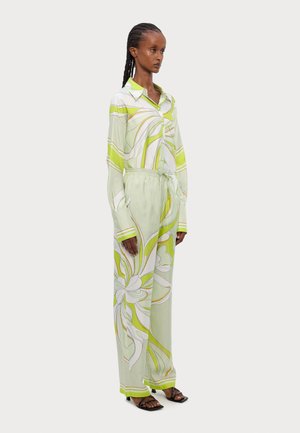 PRINTED PANT - Bukser - chartreuse
