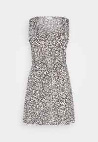 Mustan kukallisen mekon, jossa on istuva vartalohame ja levenevä helma. Mekossa on valkoisia pieniä kukkia, ilman hihoja ja pyöreä kaula-aukko.