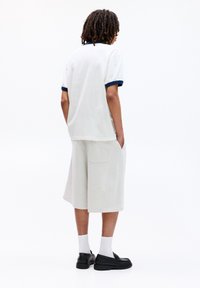 PULL&BEAR TOM & JERRY - Triko s potiskem - white
