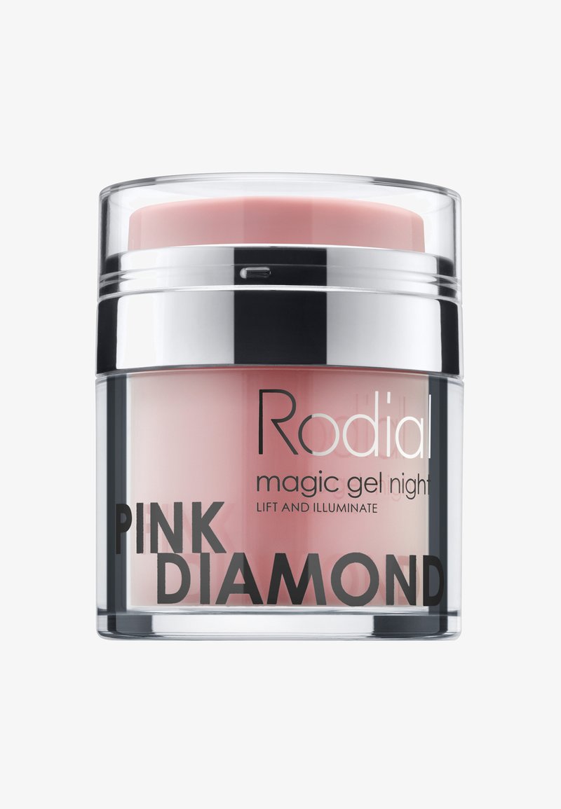 Behälter für Rodial Magic Gel Night, zeichnet sich durch ein klares Design mit einem pinken Gel im Inneren, silbernen Akzenten und kräftigem schwarzen Text mit der Aufschrift "PINK DIAMOND" aus.
