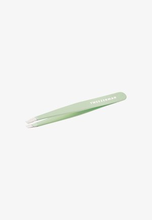 TWEEZERMAN, SLANT TWEEZER - Accessoires d'épilation - pistachio