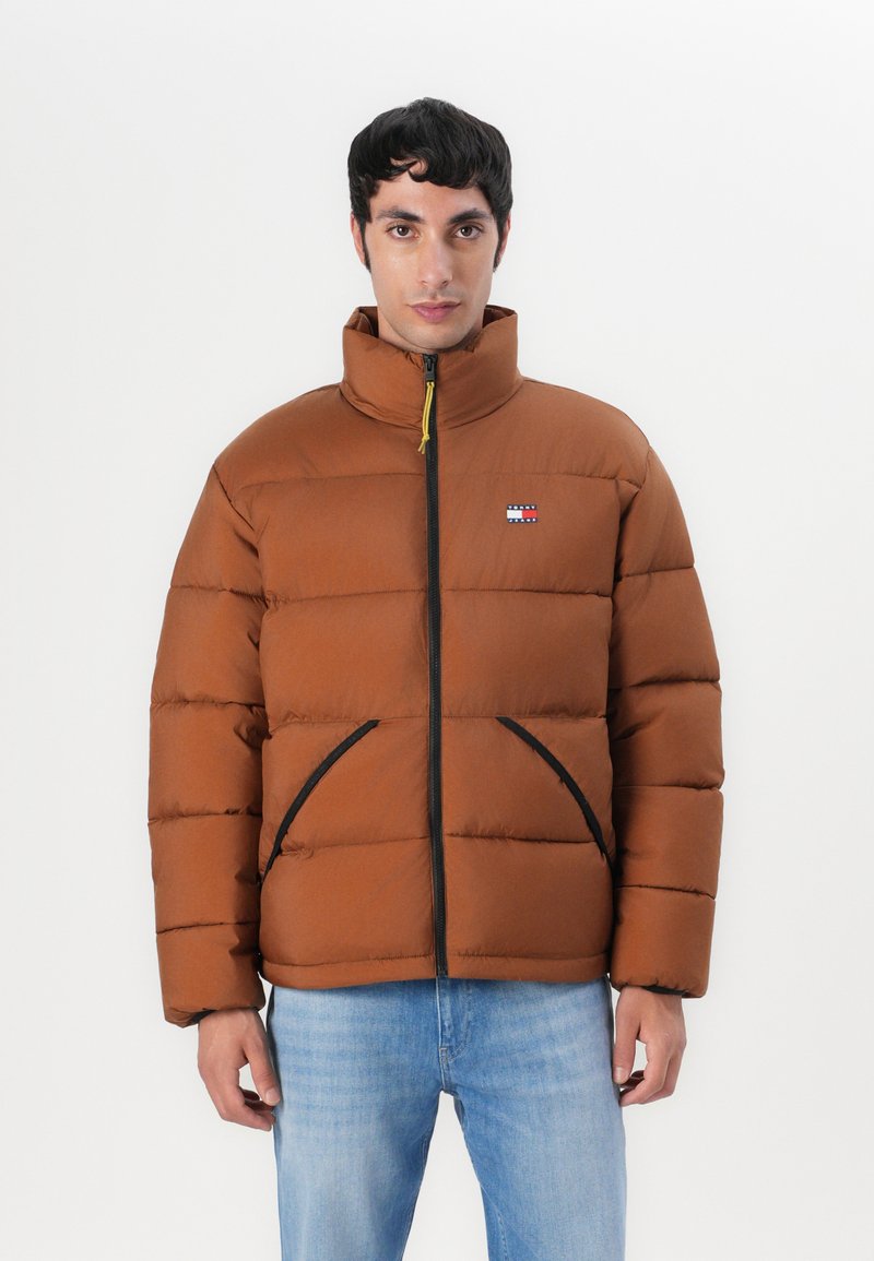 Tommy Jeans VAIL PUFFER - Chaqueta de invierno - pecan nut