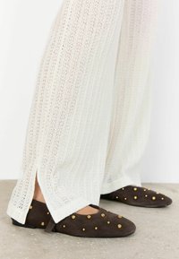 Soyaconcept Hlače - offwhite