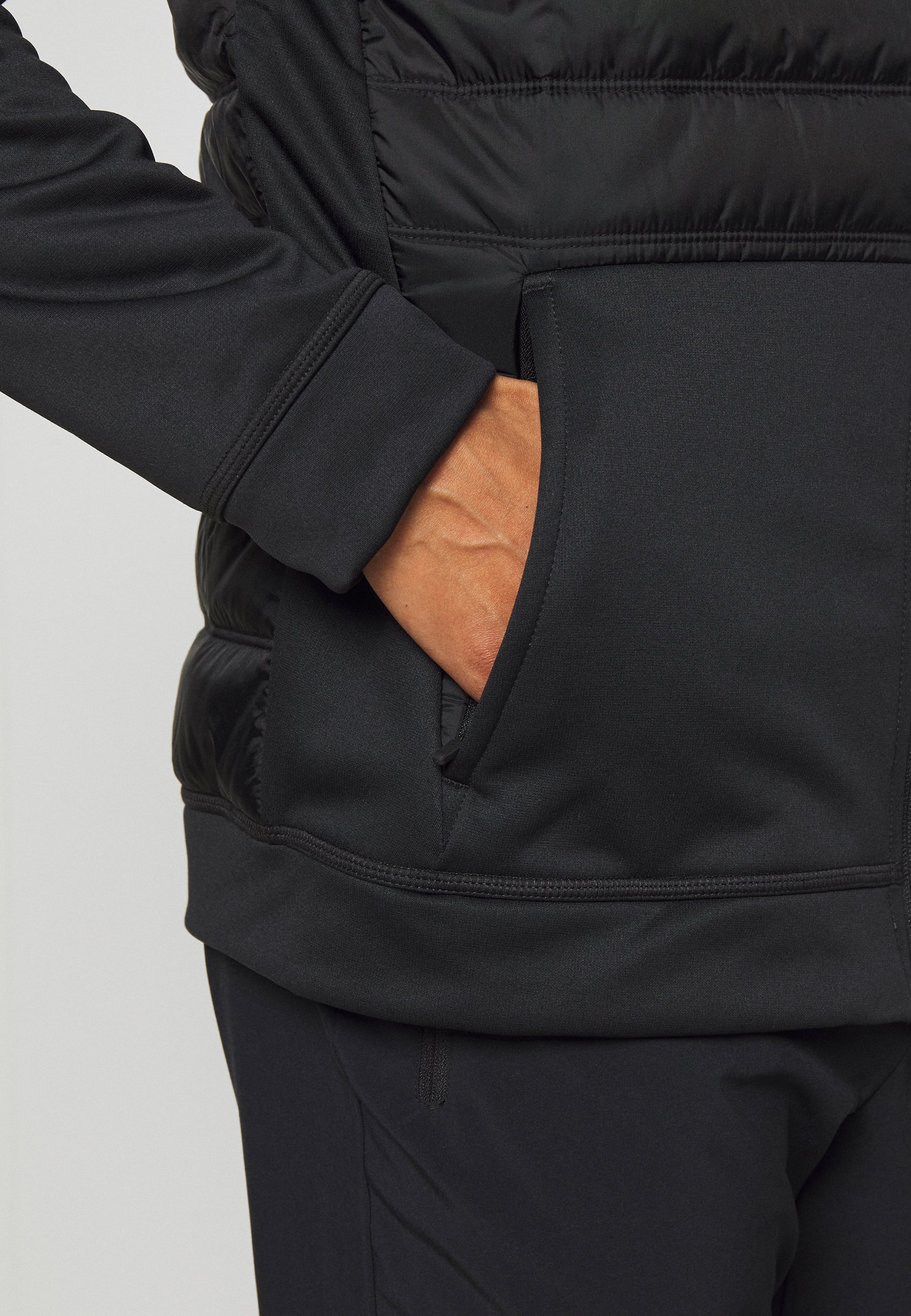 nike performance jacket
