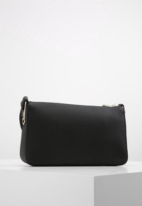 Armani Jeans Axelremsväska - black