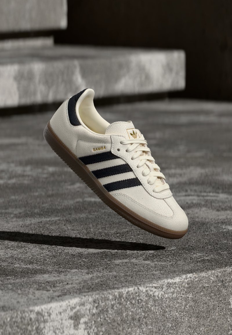 adidas Originals SAMBA OG cloud white/core black/off-white