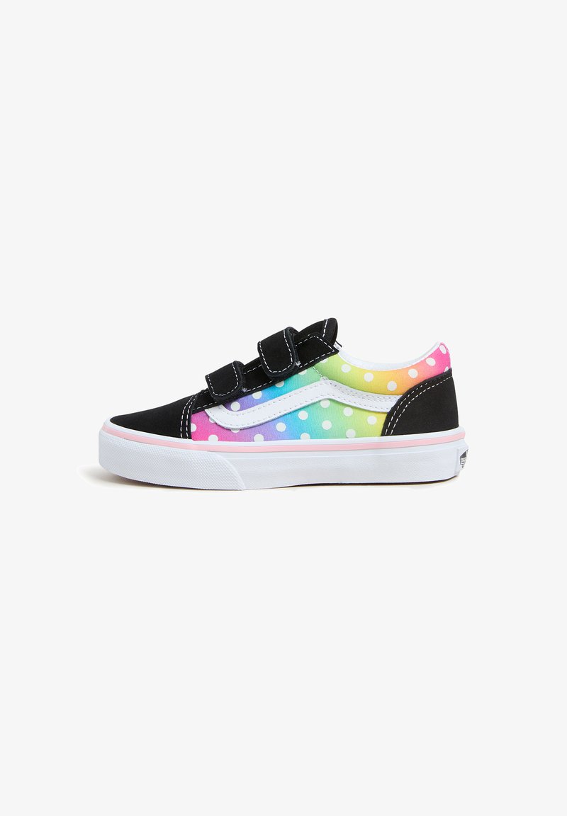 Zapatilla negra y arcoíris con patrón de lunares, correas de velcro, parte superior de lona, suela blanca y detalles de goma rosa.