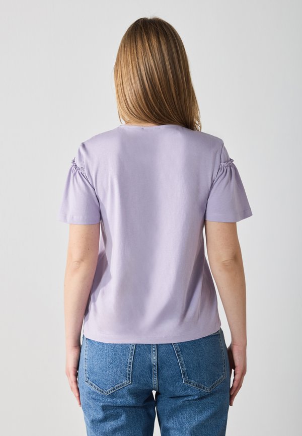 Basic T-shirt - wisteria4