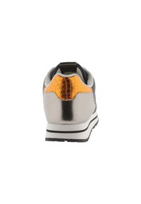 Victoria Shoes Tronchetti - botella