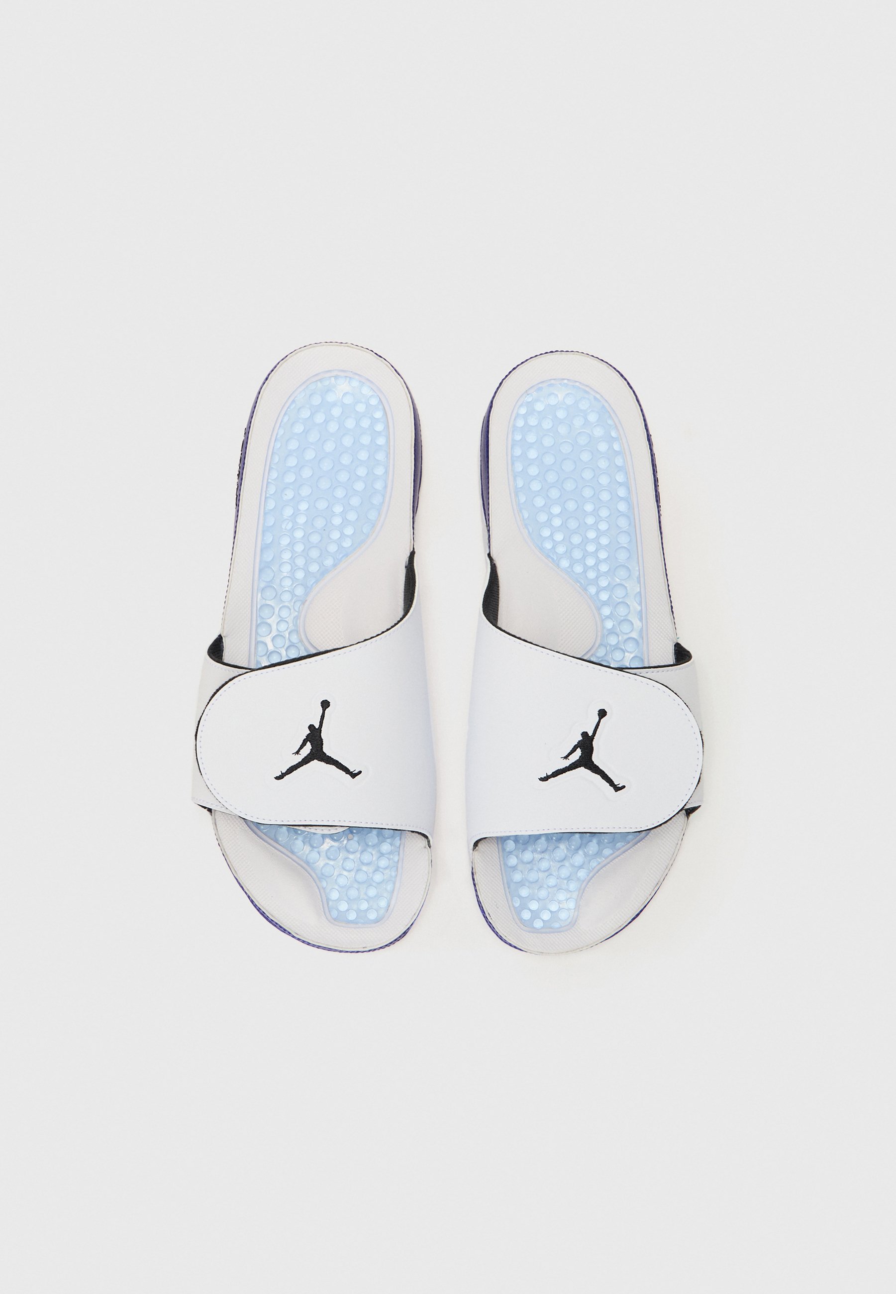 ★NIKE★大人気★JORDAN HYDRO 5 RETRO SLIDE★追跡可 NIKE公式】ジョーダン ハイドロ 5 レトロ ジュニアスライド