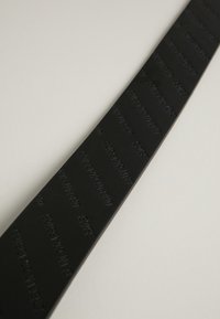 Urban Classics Opasok - black/black/silver